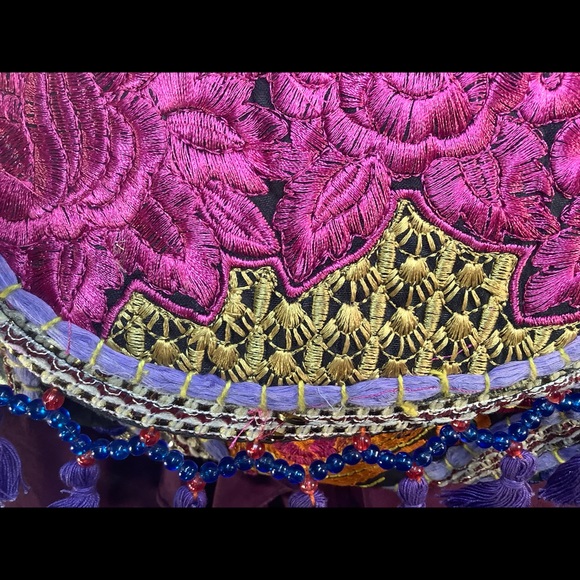 Handmade in India Crossbody Banjara Purse Hancbag - Picture 2 of 14